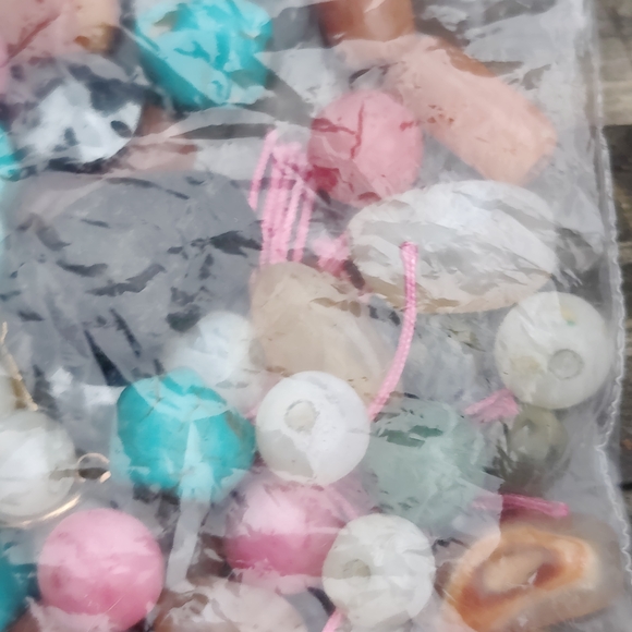 Assorted Stone Bead Collection for Jewelry Making - Picture 4 of 7